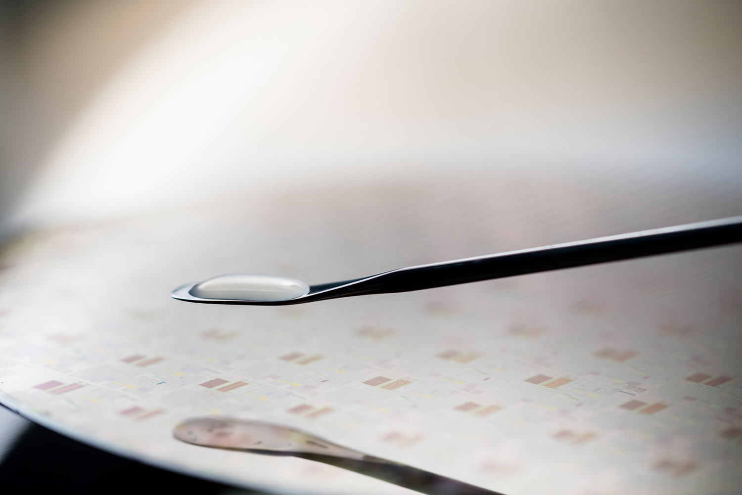 Mathym®-semiconductor_©utopikphoto